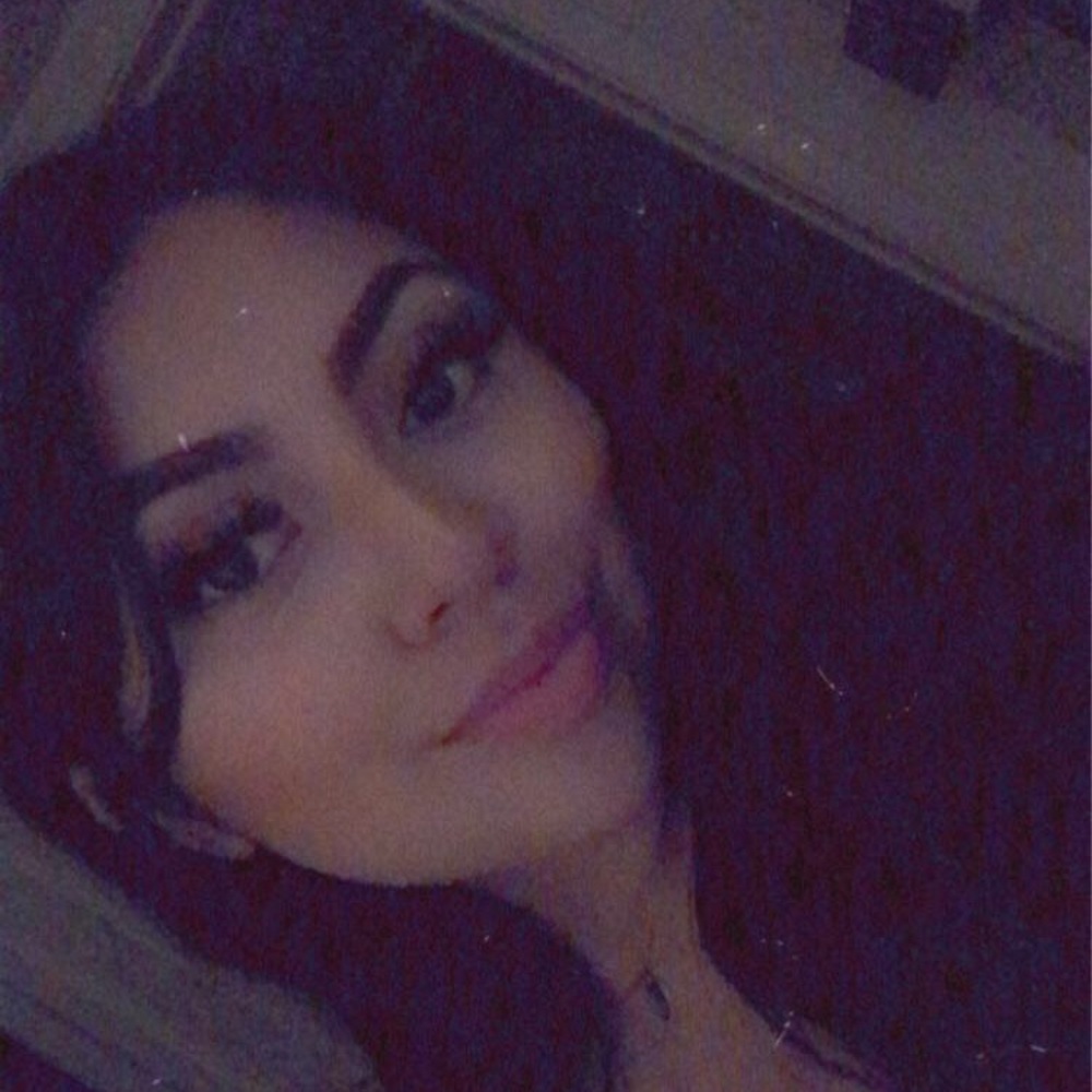 Meet your Posher, Itzel